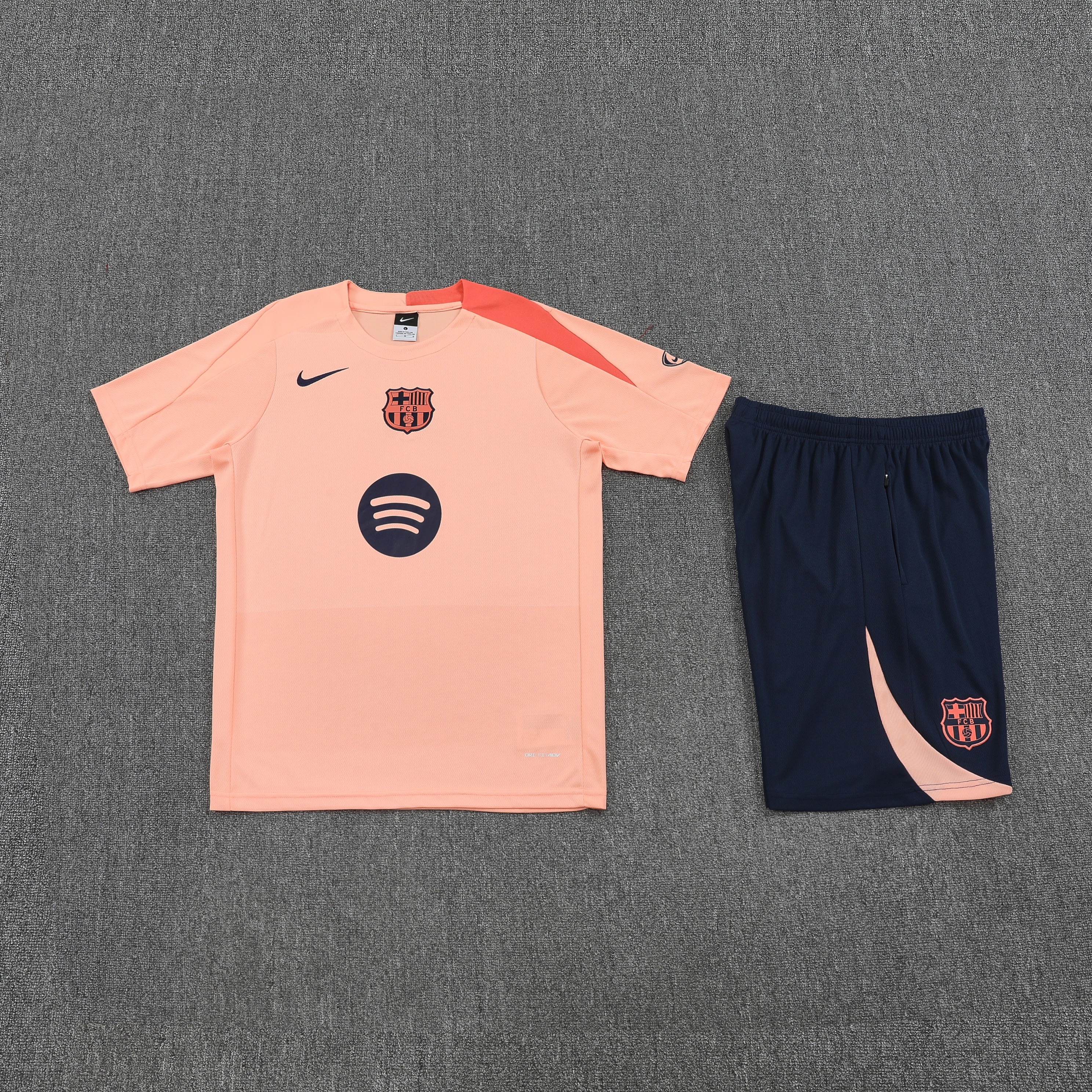 Barcelona Training Jersey Kit Pink 2025/26
