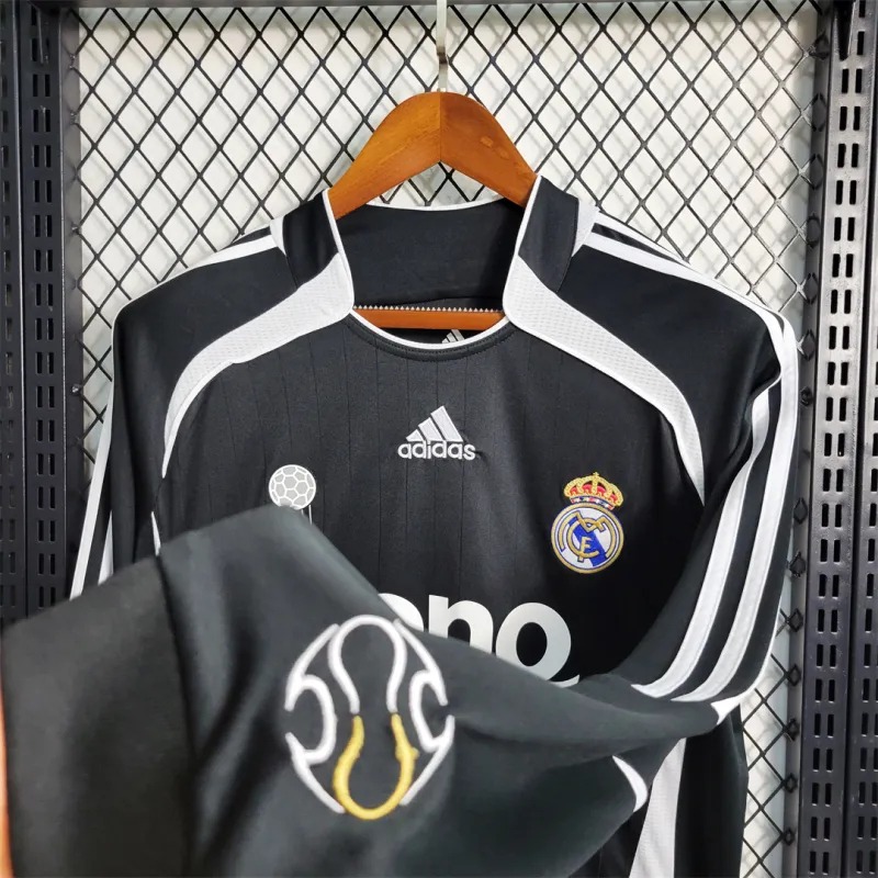 Real Madrid Retro Jersey Away Long Sleeve Custom Soccer Shirt 2006/07 - ujerseystore
