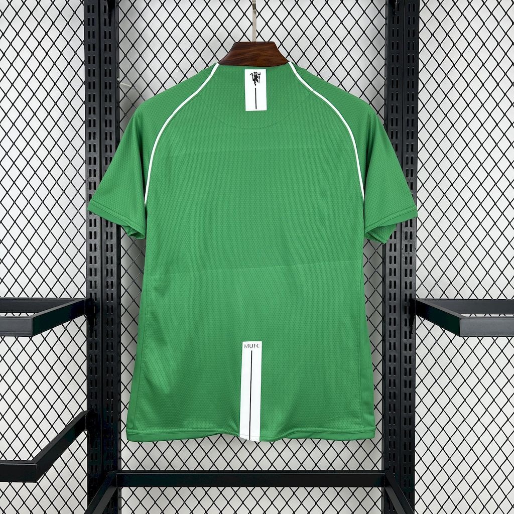 Manchester United Retro Green Goalkeeper Football Jersey Shirt 2007/08 - Ujersey NHL