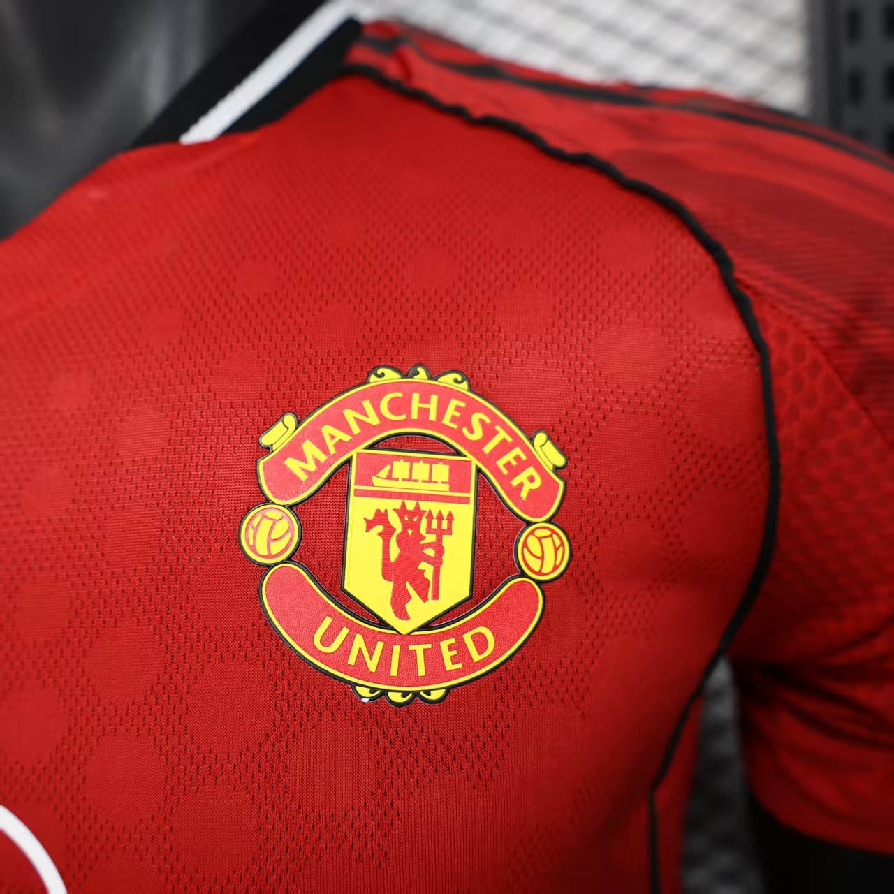 Manchester United  Home Jersey Shirt 2025/26 - U-jersey