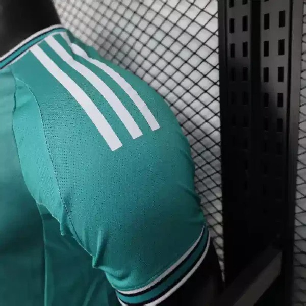 Liverpool Football Jersey Third Away Shirt 2025/26