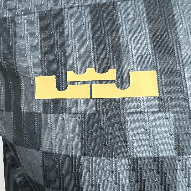 Liverpool Football Jersey x LeBron James Joint Special Edition Shirt 2024/25 - Ujersey NHL