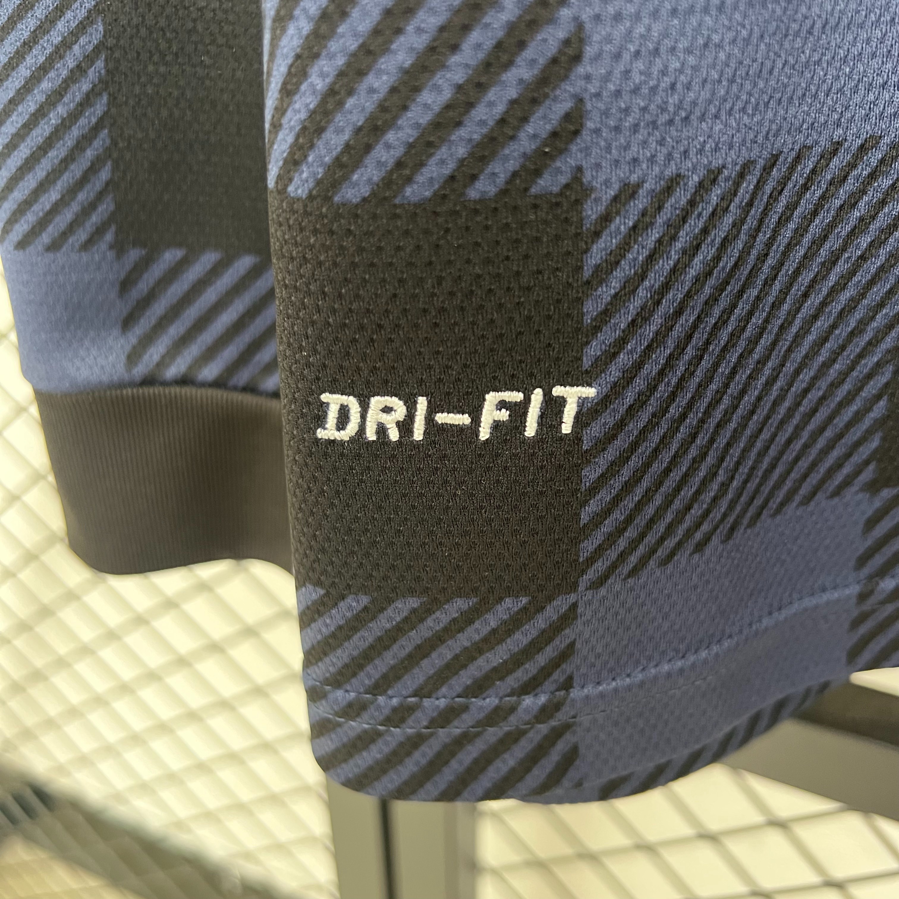 Manchester United Retro Away Long Sleeve Football Jersey Shirt 2013/14 - U-jersey