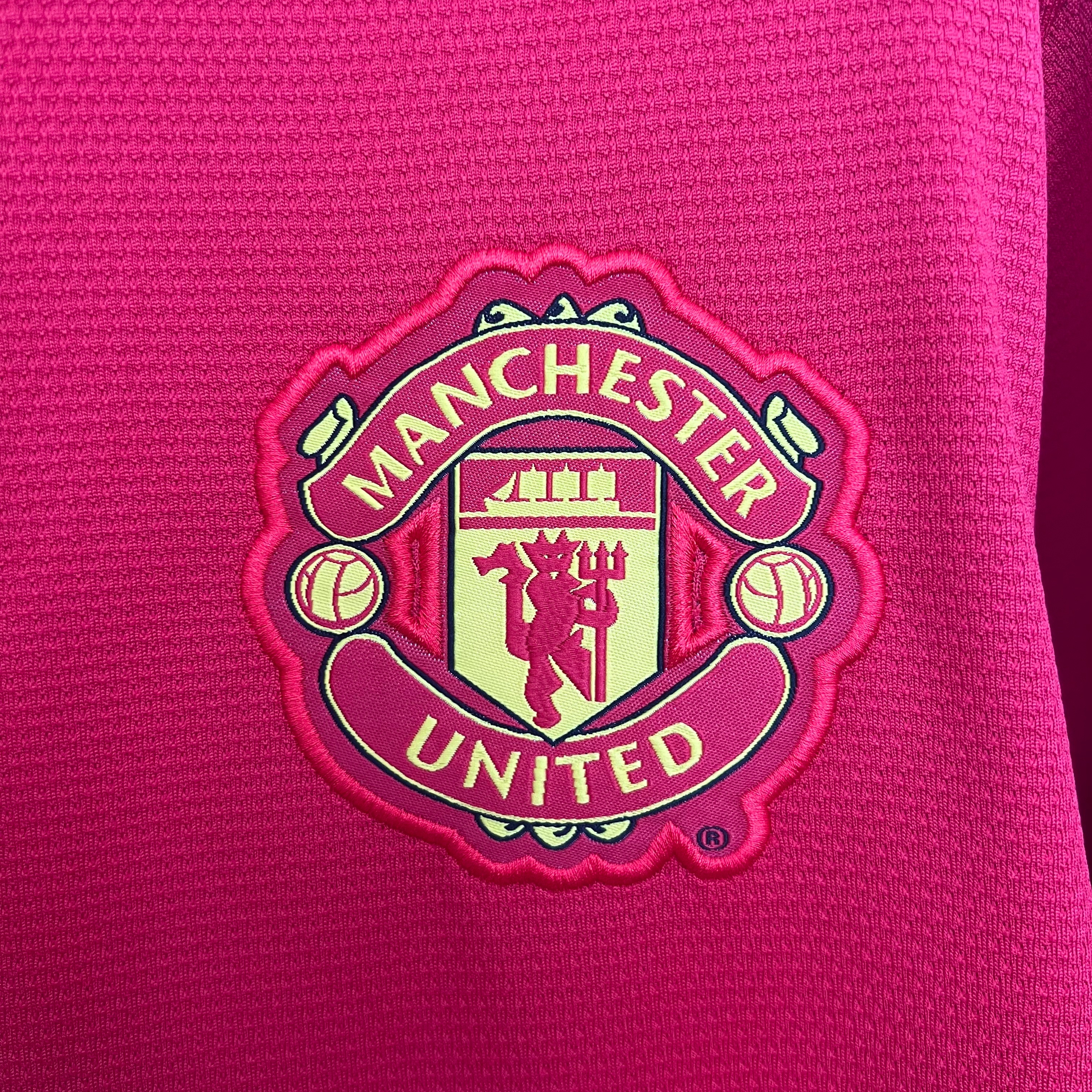 Manchester United Retro Home Long Sleeve Football Jersey Shirt 2013/14