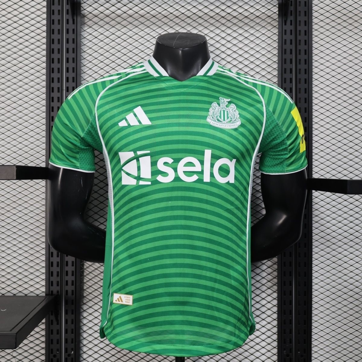 Newcastle United  Football Jersey Away Shirt 2025/26