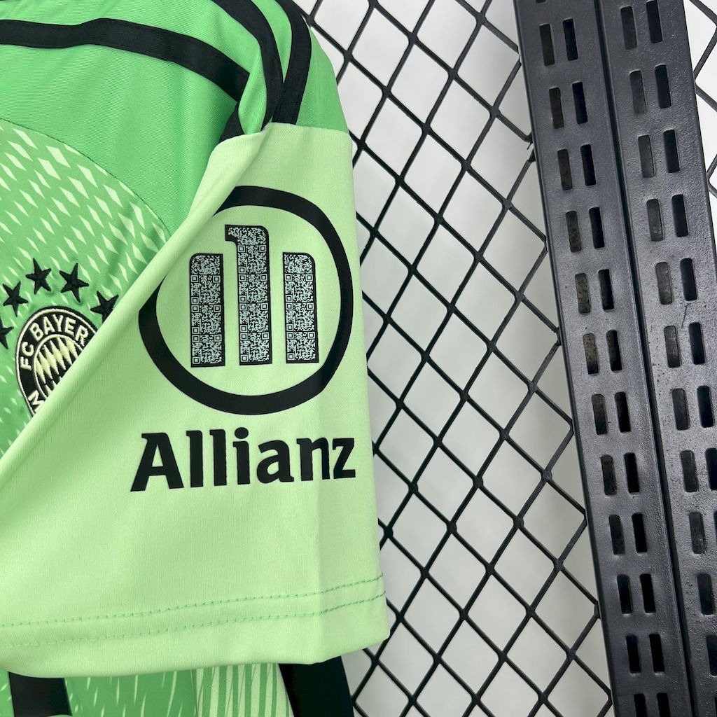 Bayern Munich Soccer Jersey Green Goalkeeper Shirt 2025/26 - Ujersey NHL