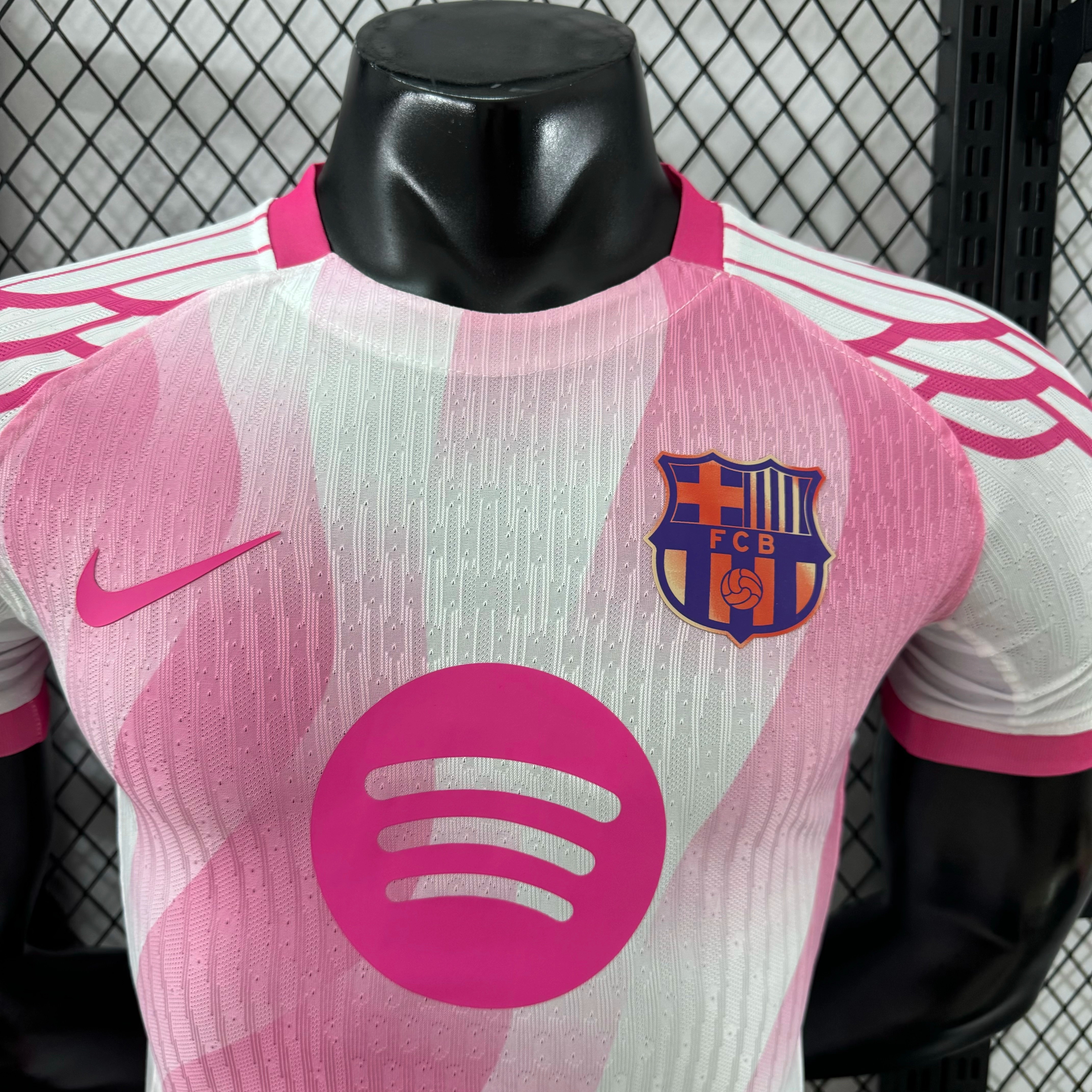Soccer Jersey Barcelona Pink Special Edition Shirt 2025/26