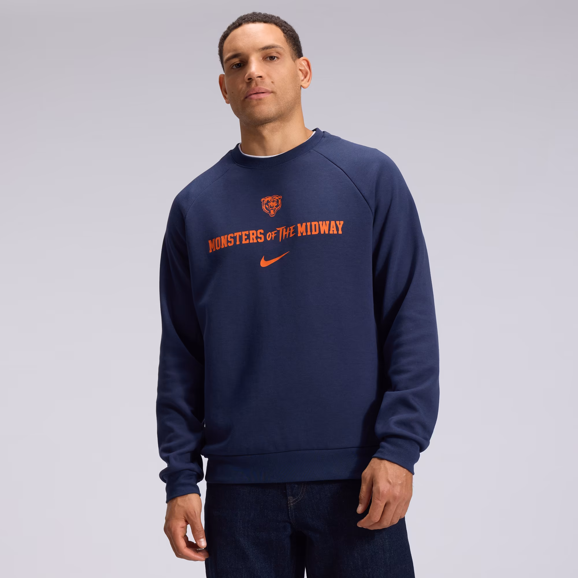 Men's Chicago Bears  Nike Navy 2026 Rivalries Collection Dri-FIT Crew Sweatshirt - Ujersey