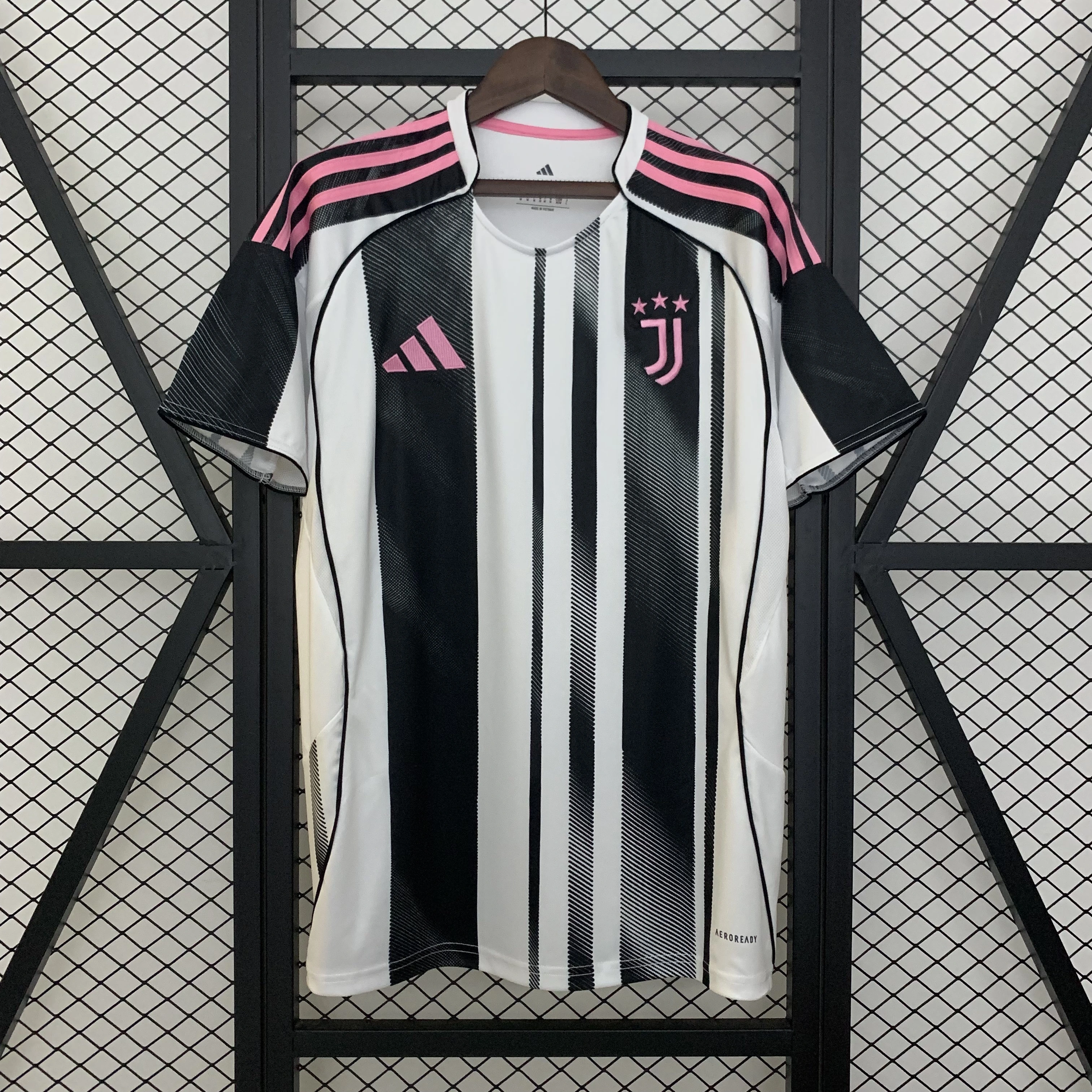 Juventus Soccer Jersey Home Custom Shirt 2025/26 - ujerseystore