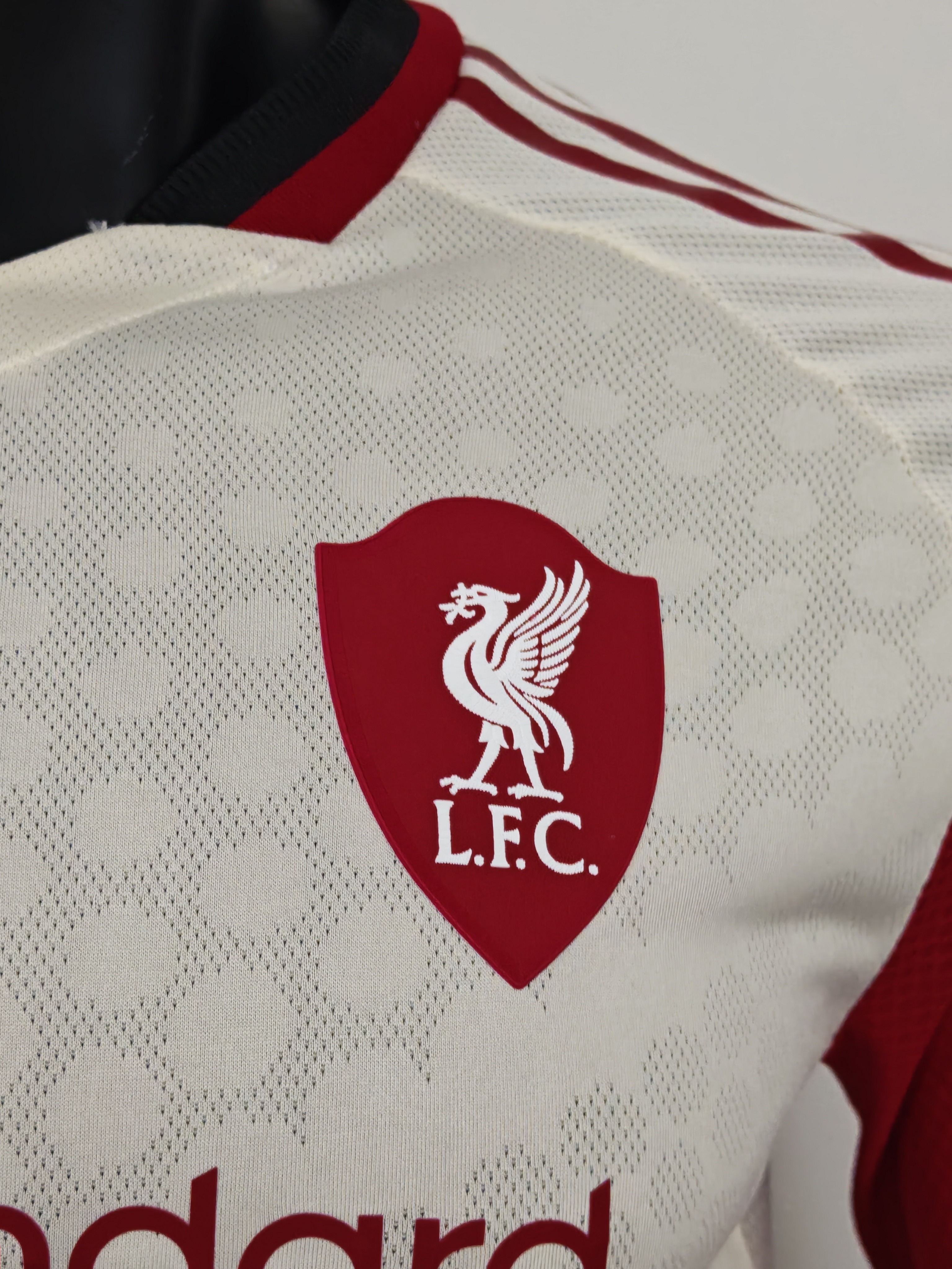 Liverpool Football Jersey Away Long Sleeve Shirt 2025/26