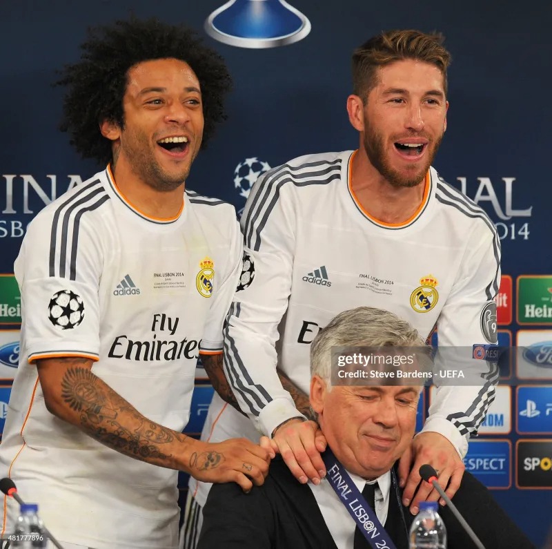 Real Madrid Retro Jersey Home Long Sleeve Soccer Shirt 2013/14