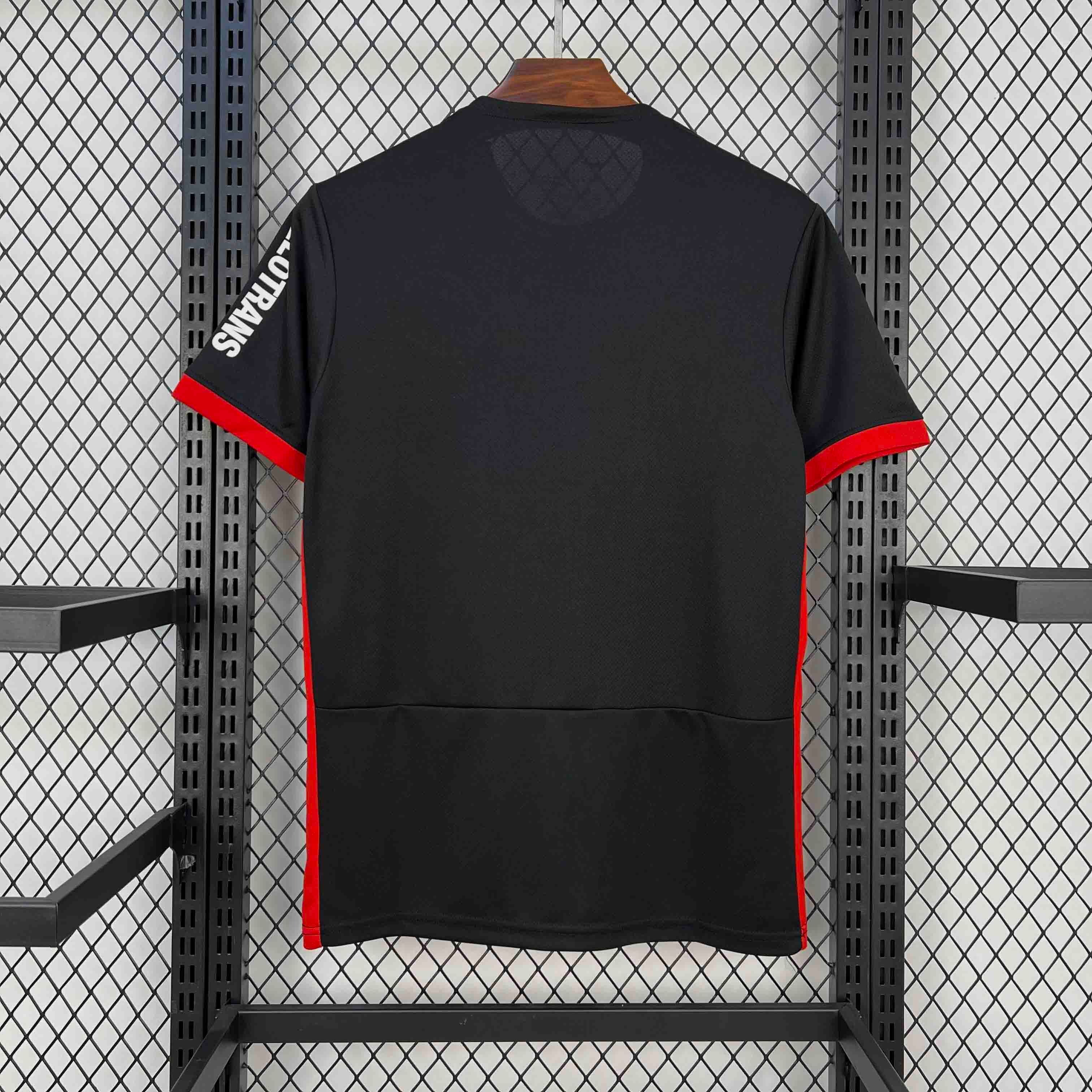 Eintracht Frankfurt Football Jersey Away Custom Shirt 2024/25 - Ujersey