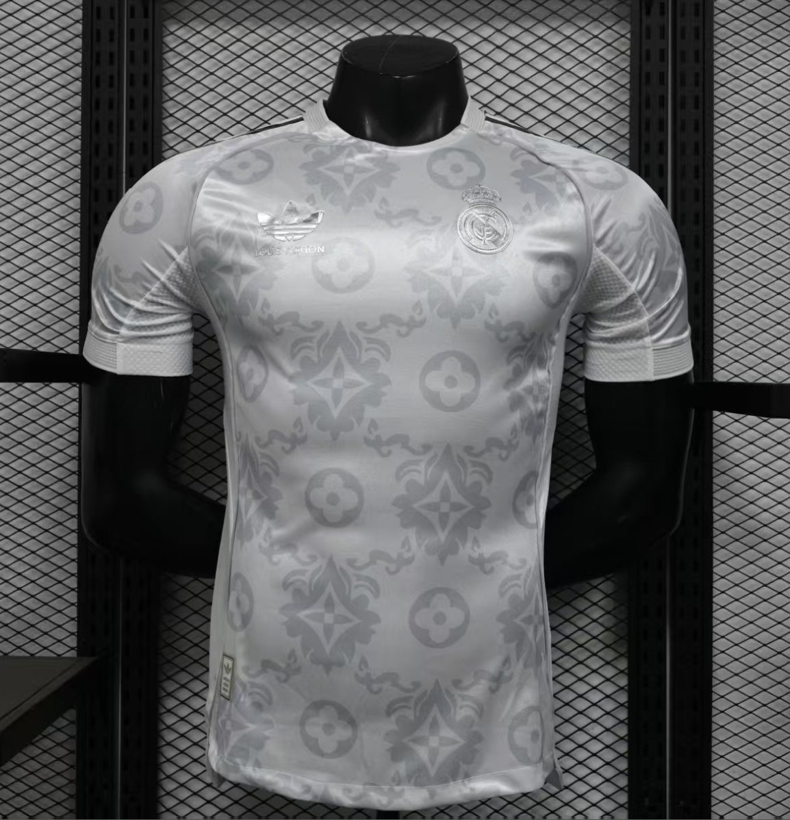 Real Madrid Platinum Edition Football Jersey 2026