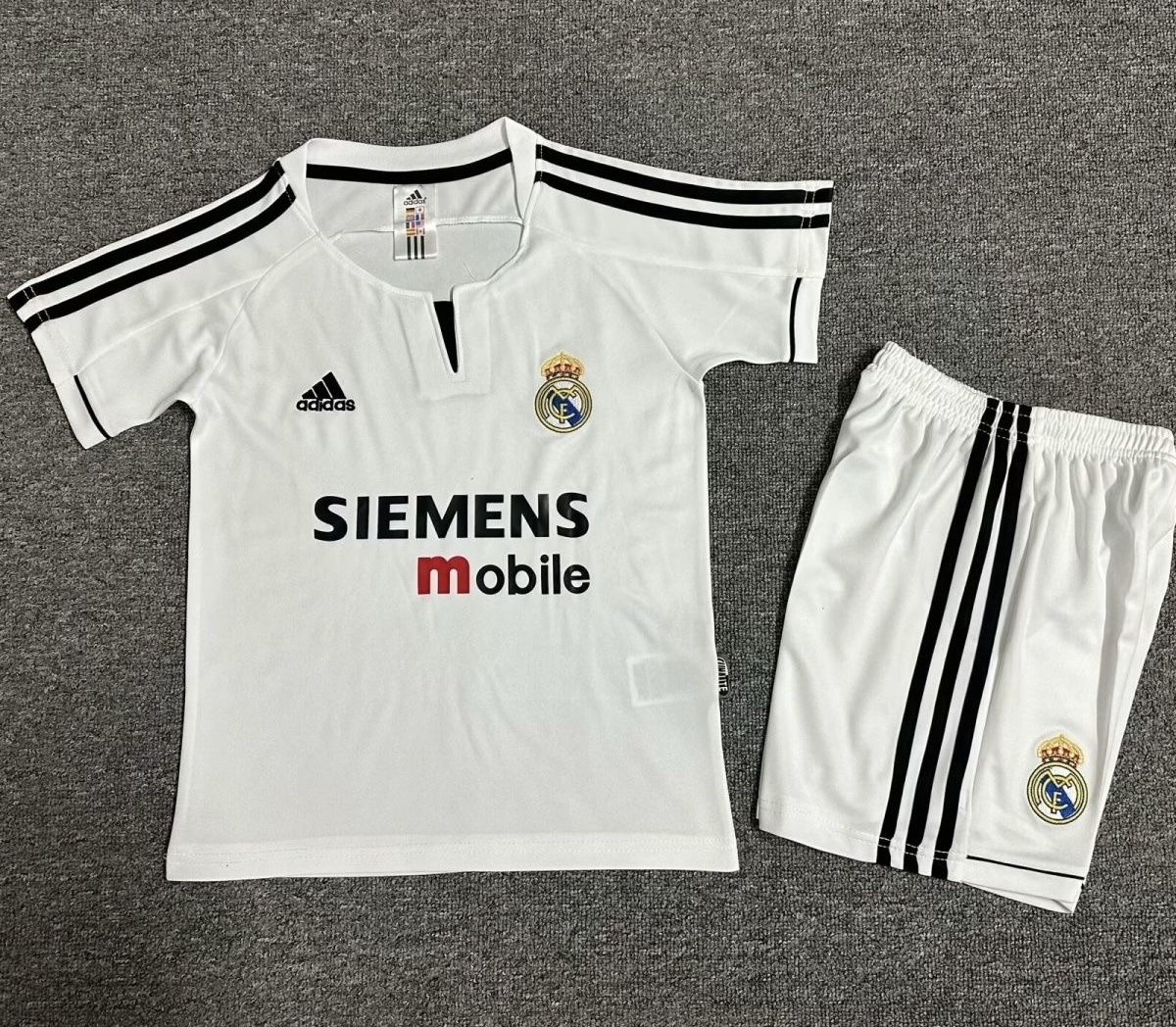 Real Madrid Retro Jersey Home Kids Kit Jersey+Shorts 2003-04 - Ujersey NHL