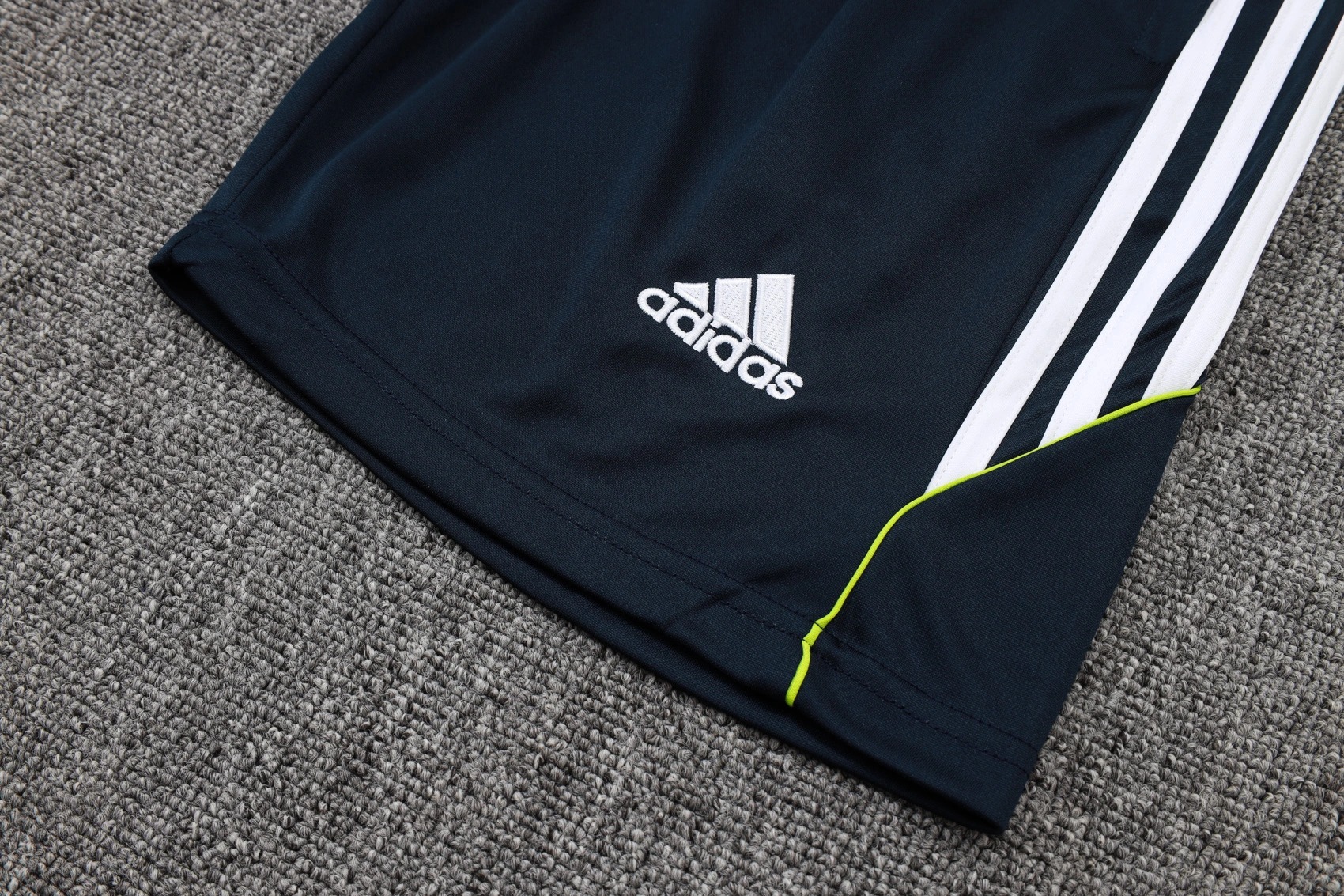 Real Madrid UBP Training Jersey Kit White 2025/26 - U-jersey