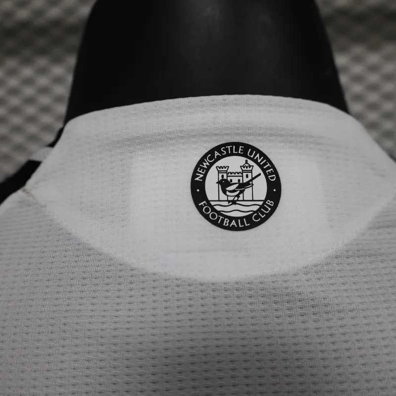 Newcastle United  Football Jersey Home Shirt 2024/25