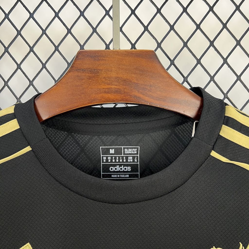 Liverpool Football Jersey Black & Golden Special Edition Custom Shirt 2025/26 - ujerseystore