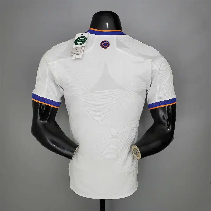 Real Madrid Retro Jersey Home Soccer Shirt 2021/22