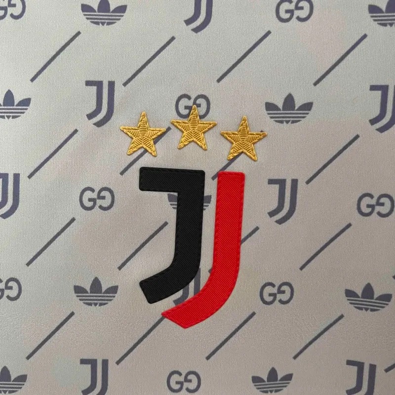 Juventus Soccer Jersey x Gucci Special Edition Custom Shirt 2024/25 - U-jersey