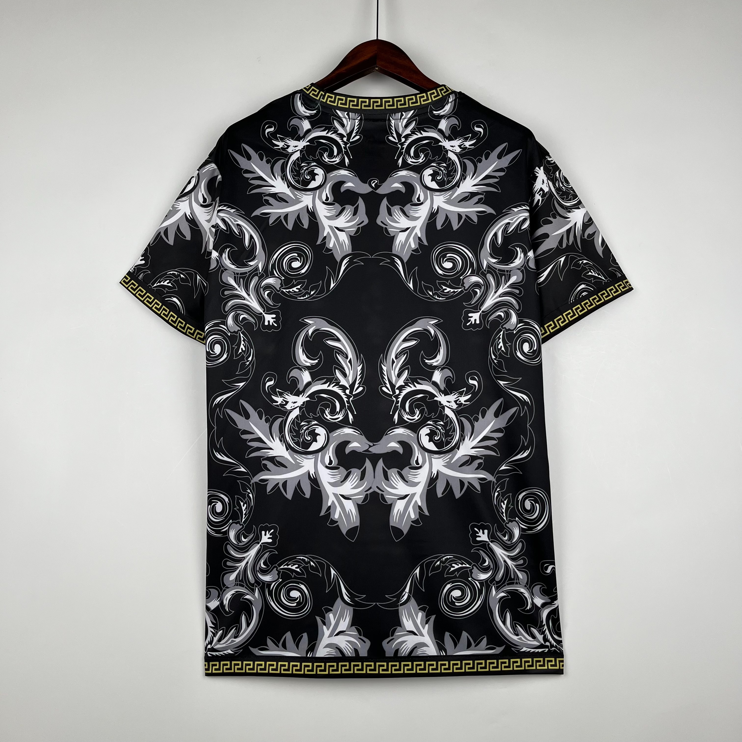 Italy Soccer Jersey x Versace Black Special Edition Custom Shirt 2024 - ujerseystore