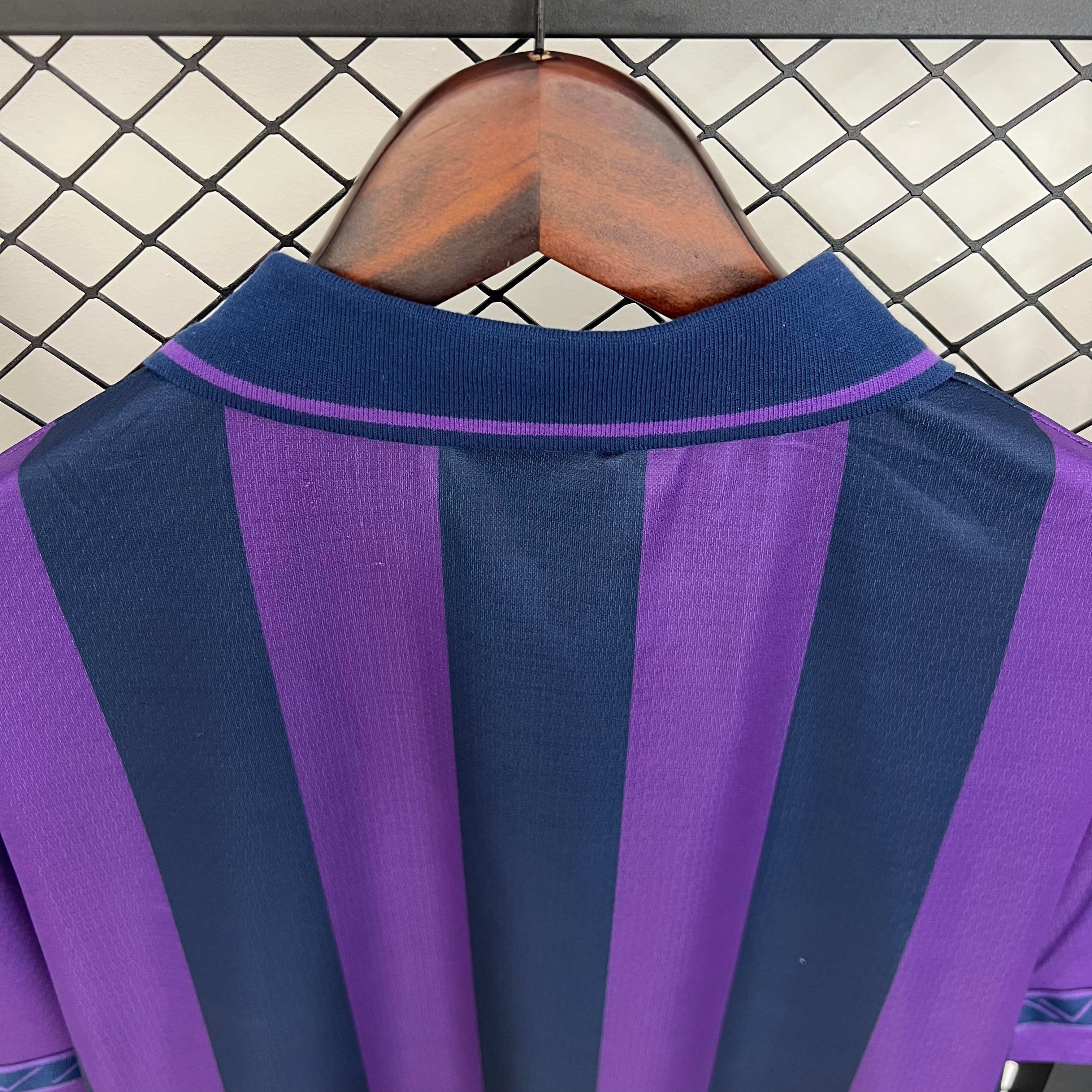 Tottenham Hotspur Retro Football Jersey Away Custom Shirt 1995/97