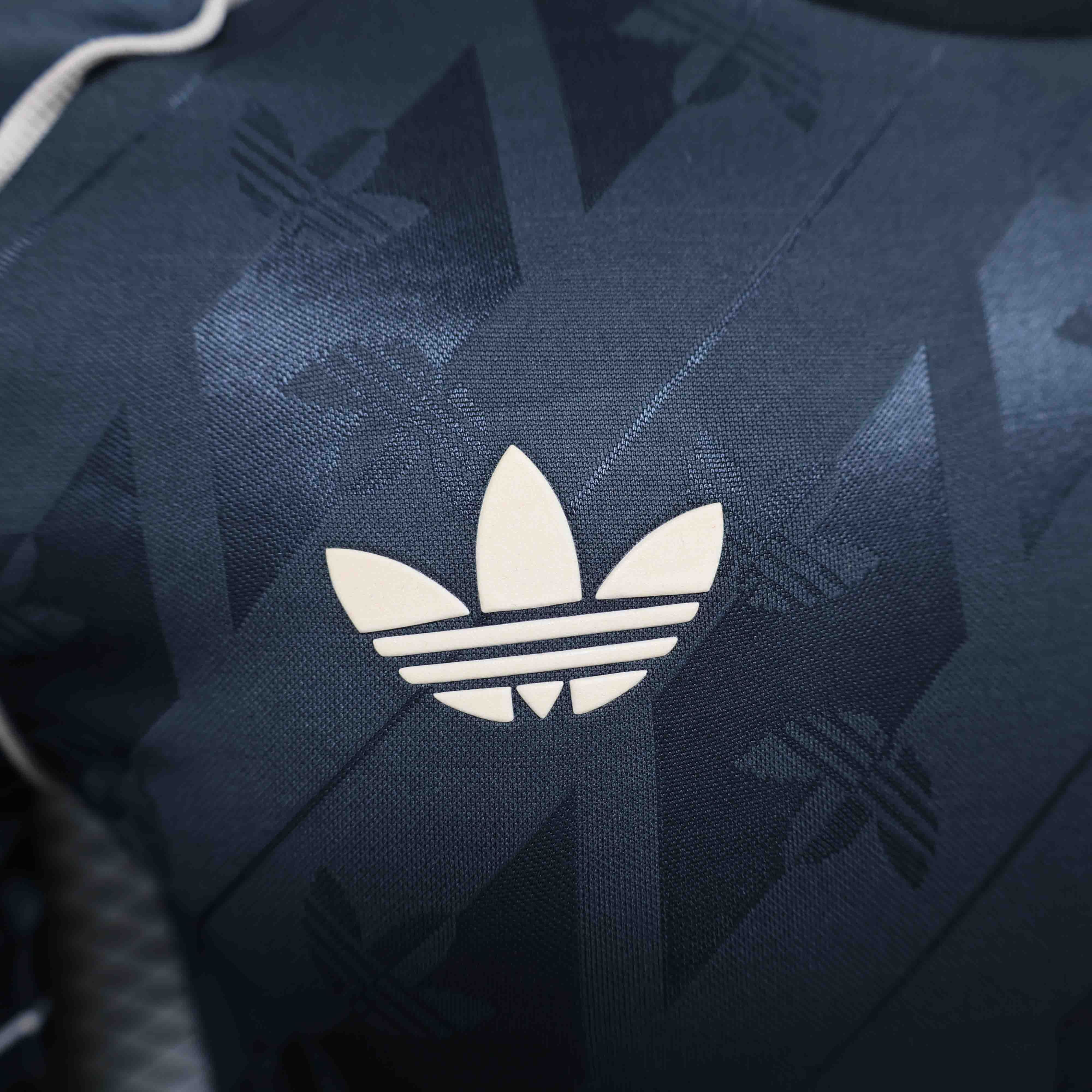 Real Madrid Soccer Jersey Retro Style Special Edition Shirt 2024/25 - U-jersey