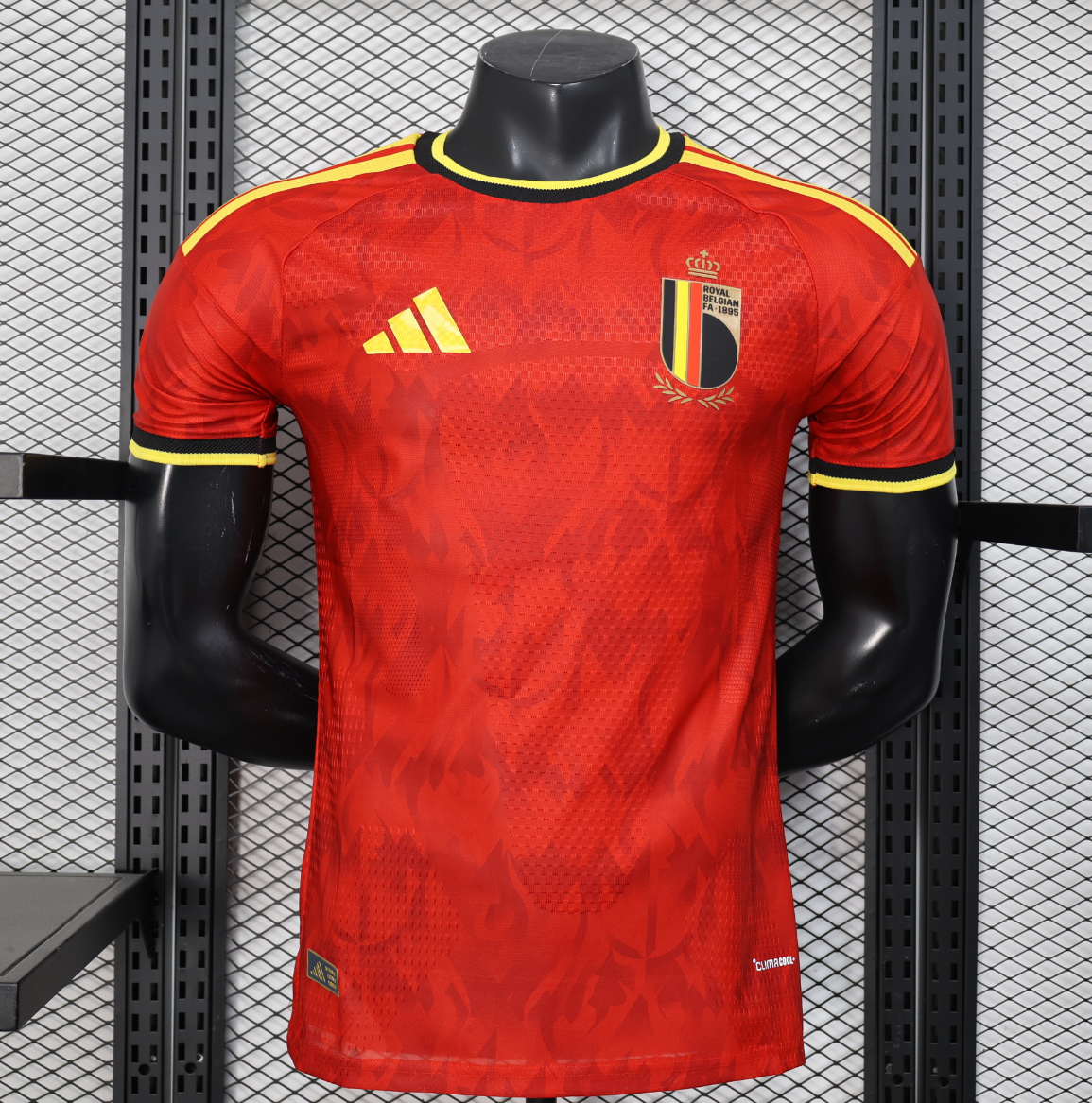 Spain's home football jersey  2025/2026 - U-jersey
