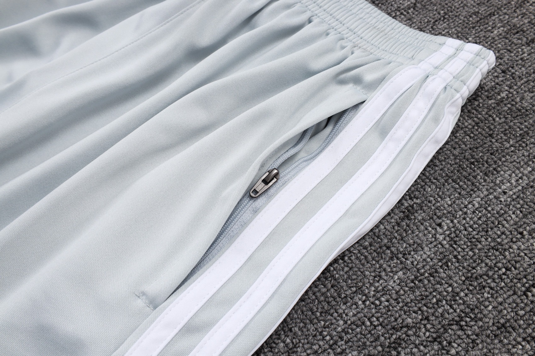 Bayern Munich Training Jersey Kit Gray 2025/26 - Ujersey NHL