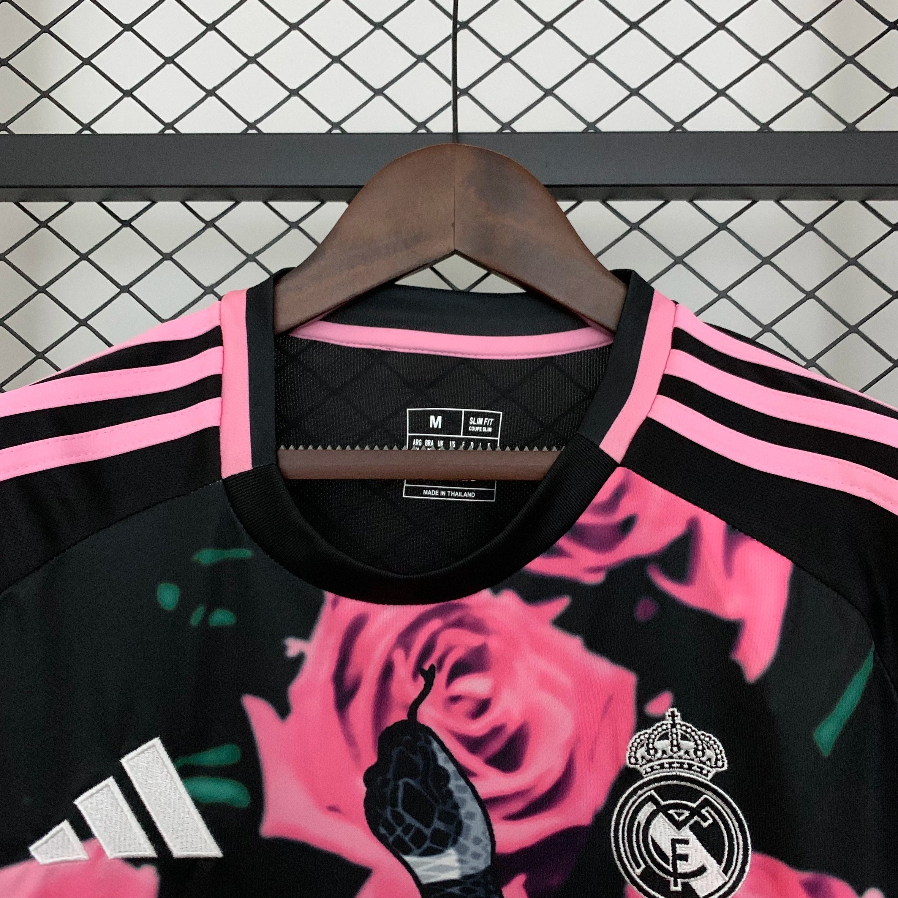 Real Madrid Soccer Jersey Rose & Snake Special Edition Custom Shirt 2025/26 - SUjersey01