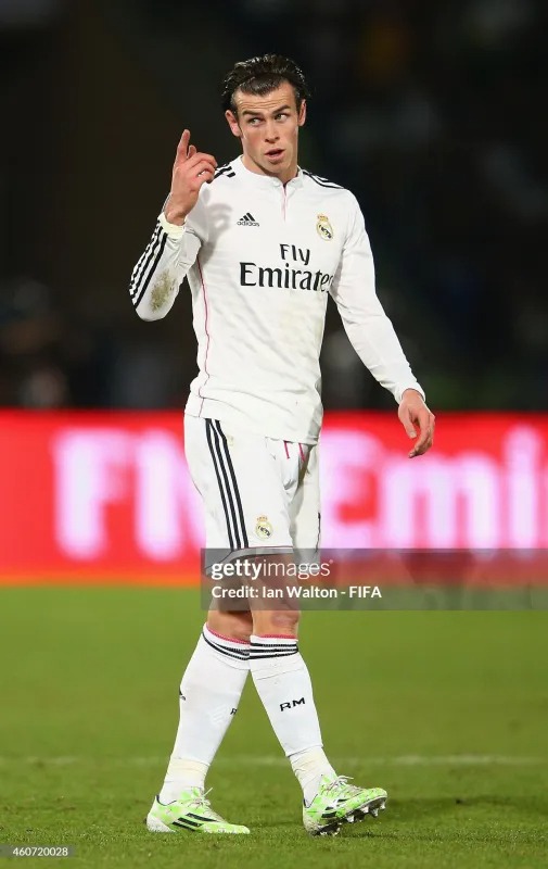 Real Madrid Retro Jersey Home Long Sleeve Soccer Shirt 2014/15