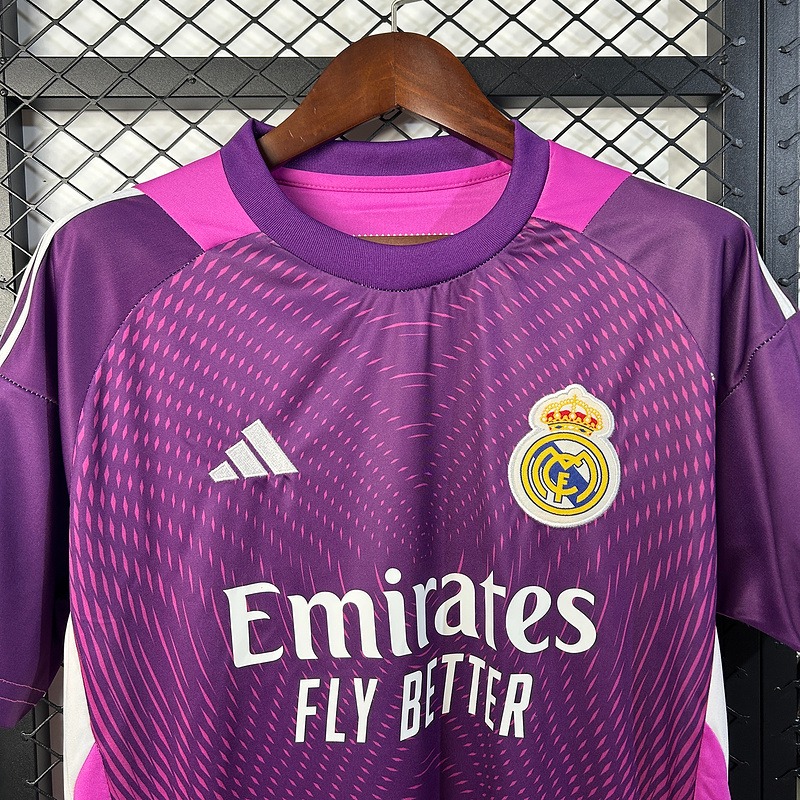 Real Madrid Football Jersey Goalkeeper Custom Shirt 2025/26 - ujerseystore