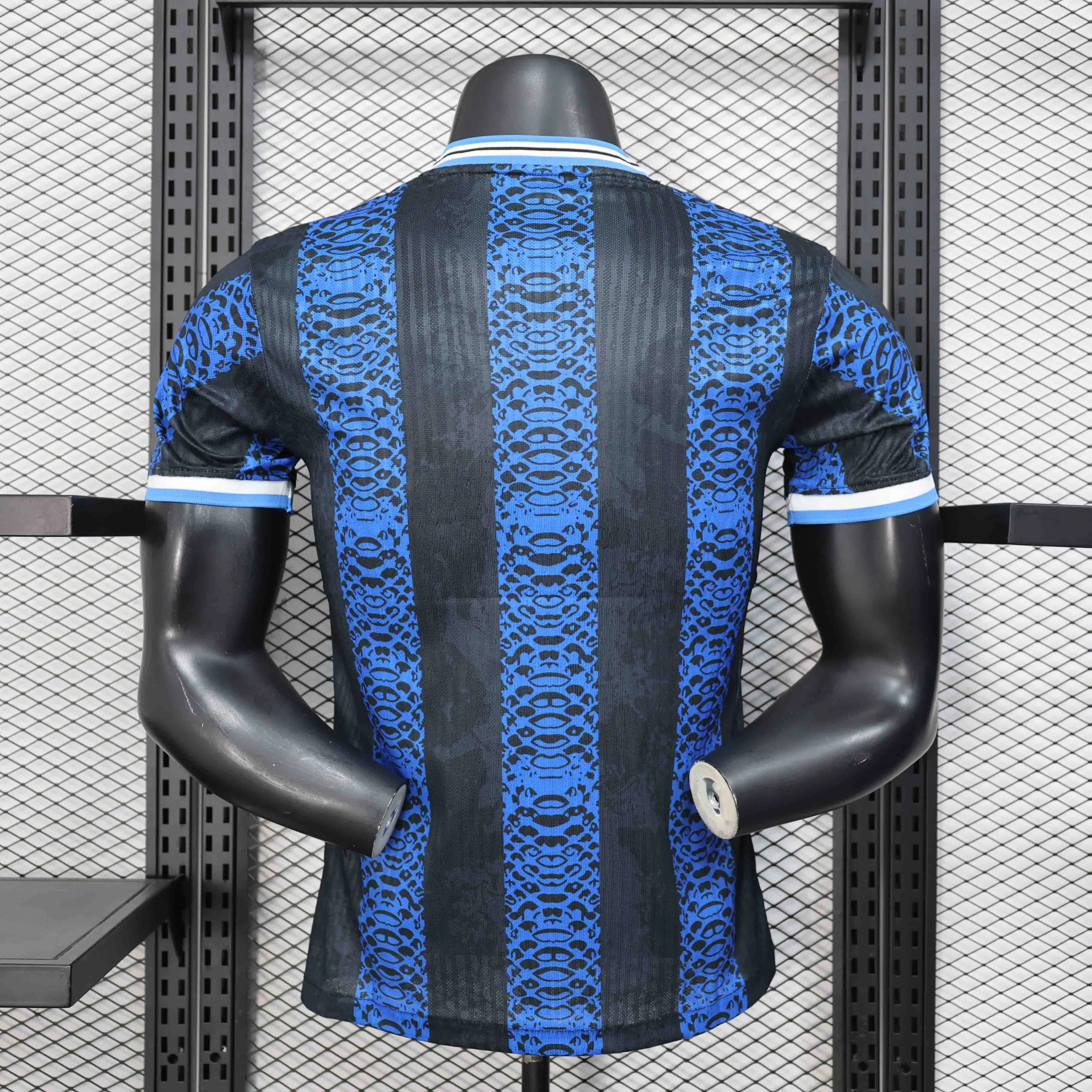 Soccer Jersey Inter Milan Snake Special Edition Shirt 2025/26