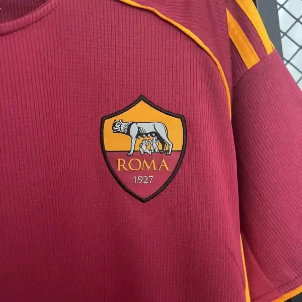 Roma Soccer Jersey Home Custom Shirt 2025/26 - ujerseystore