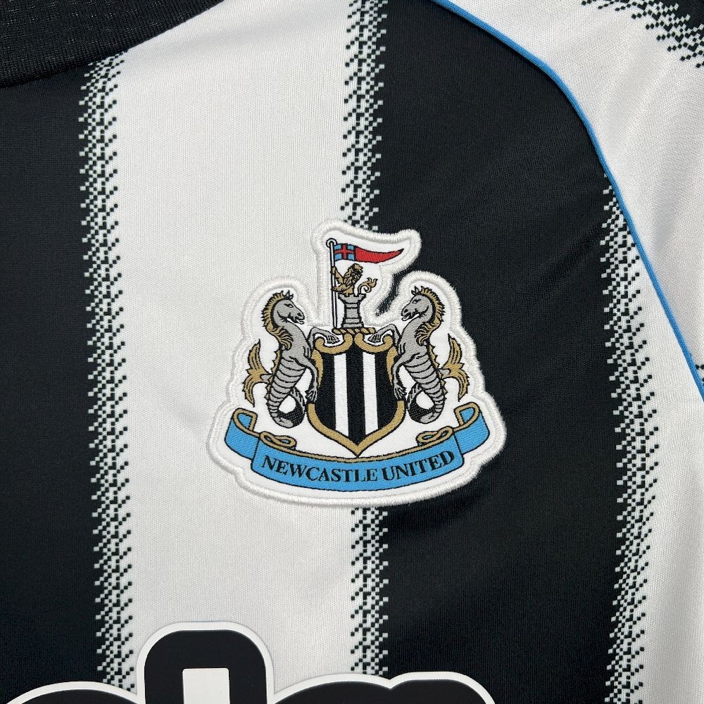 Newcastle United Football Jersey Home Custom Long Sleeve Shirt 2025/26 - ujerseystore