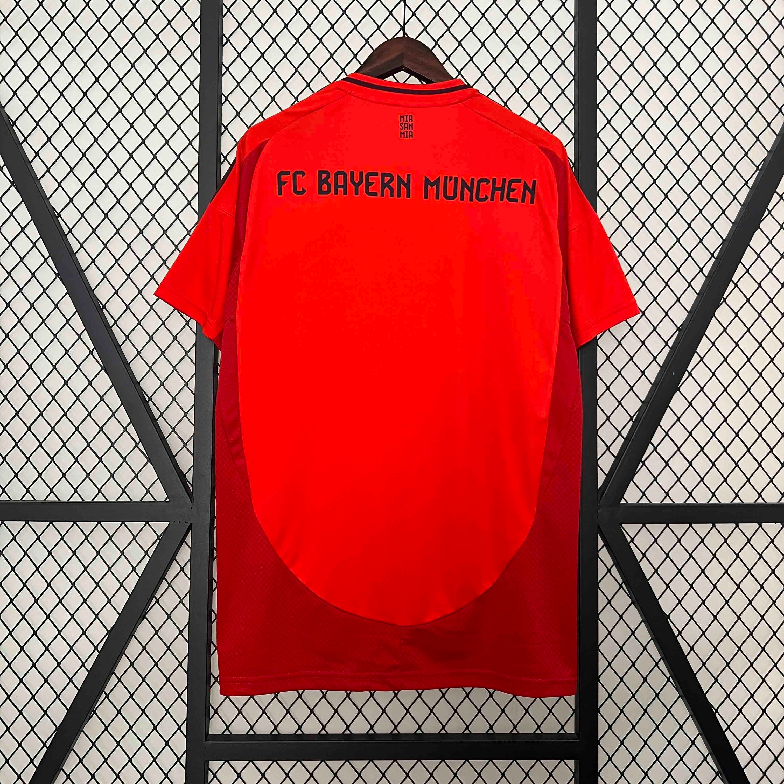 Bayern Munich Jersey Custom Soccer Jersey Home 2024/25 - ujerseystore