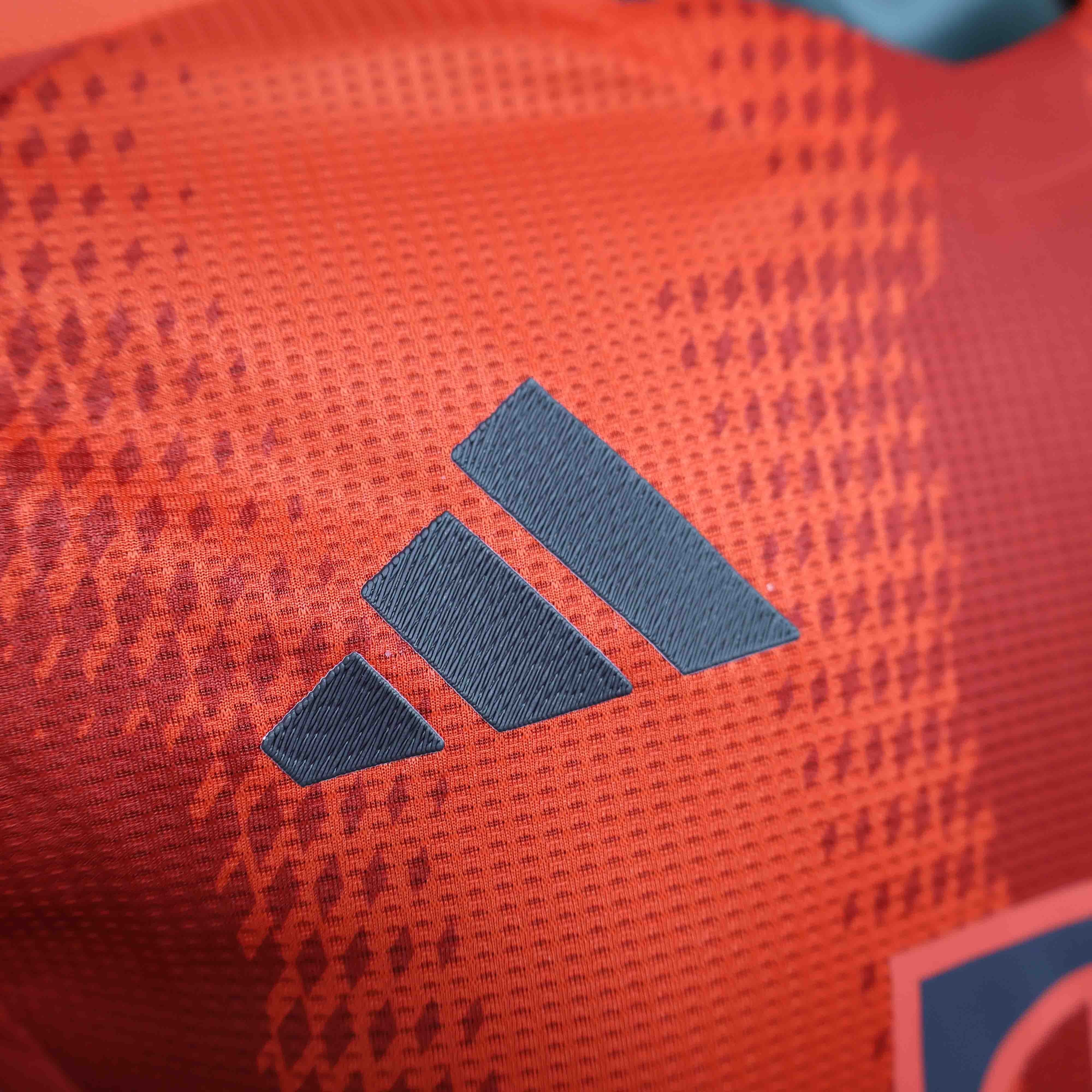 Bayern Munich Home Jersey Long Sleeve Player Version 2024/25 - U-jersey