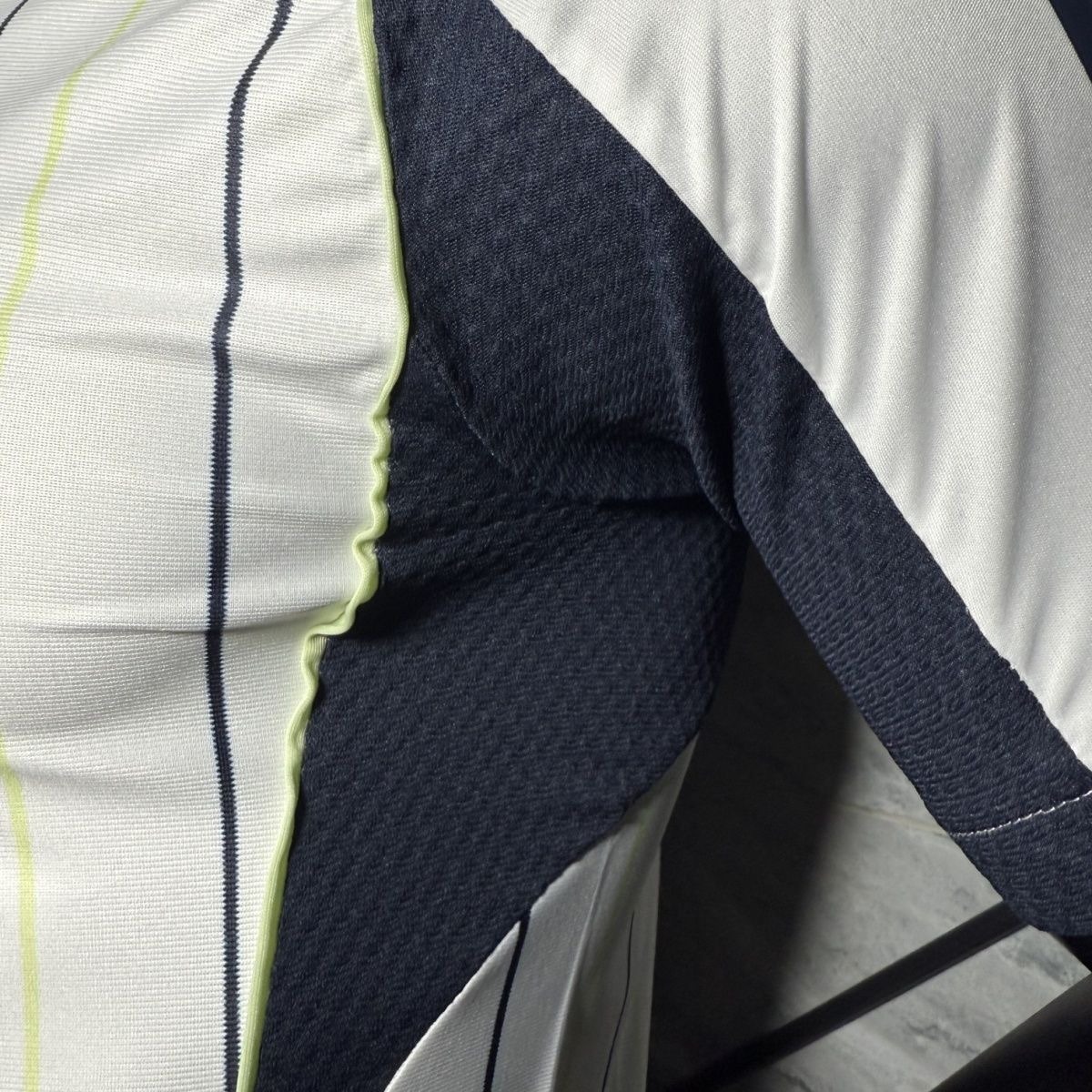 Real Madrid Soccer Jersey US Pack Shirt 2025/26 - U-jersey