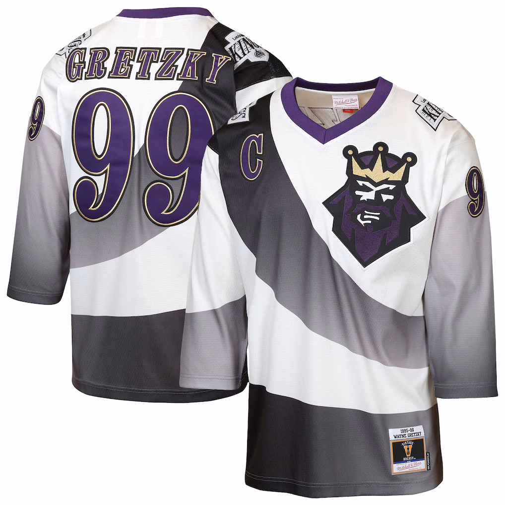 Youth Los Angeles Kings Wayne Gretzky Mitchell & Ness White 1995/96 Power Play Throwback Alternate Player Jersey with Captain Patch - Ujersey Shop