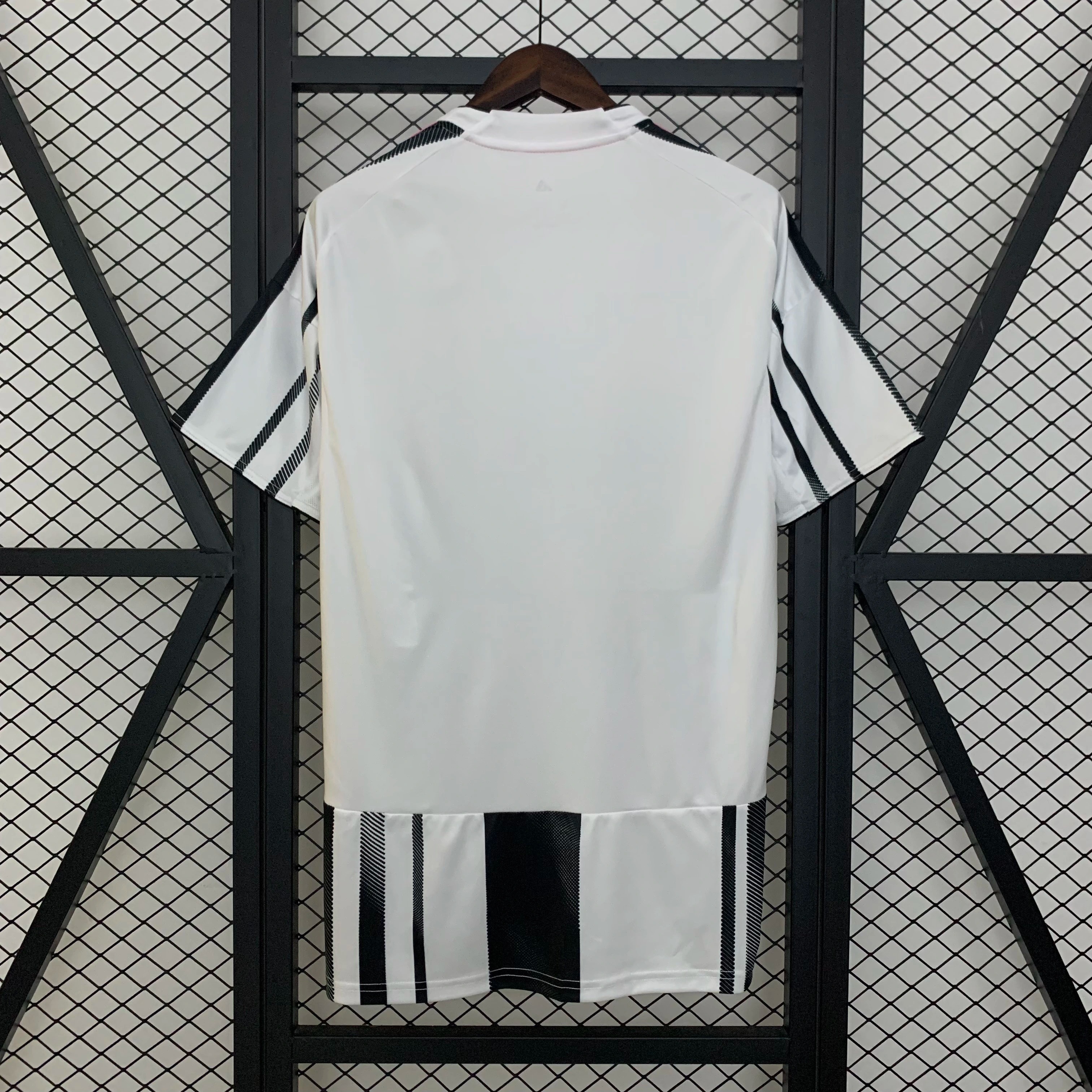 Juventus Soccer Jersey Home Custom Shirt 2025/26 - ujerseystore