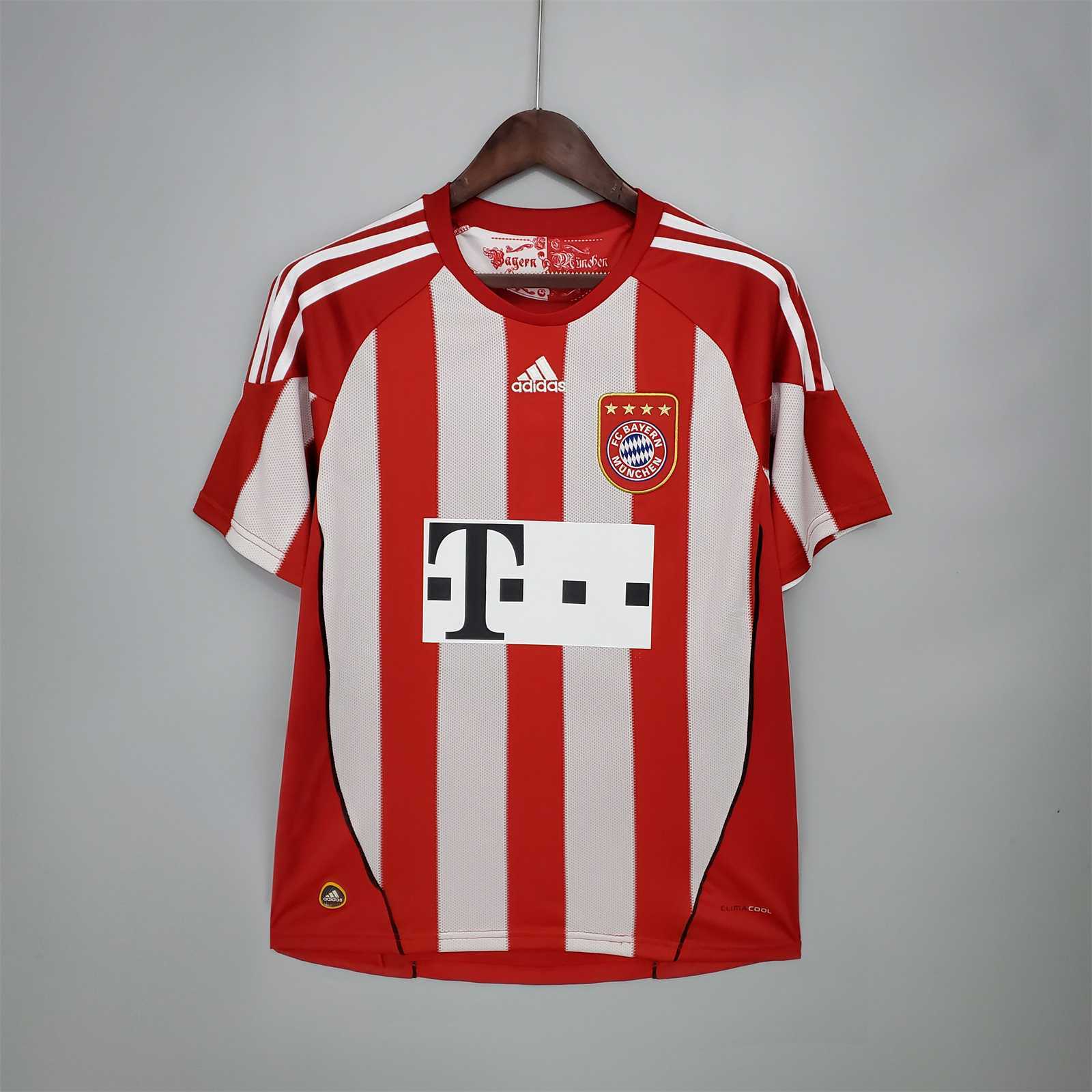 Bayern Munich Retro Jersey Home Soccer Shirt 2010-2011