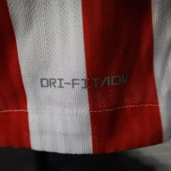Soccer Jersey Atletico Madrid Home Long Sleeve Shirt 2025/26