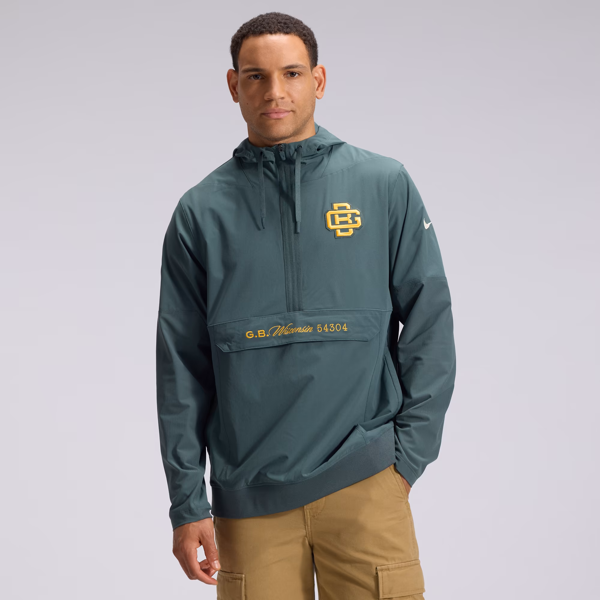 Men's Green Bay Packers  Nike Green 2026 Rivalries Collection Sideline Anorak Half-Zip Jacket - Ujersey