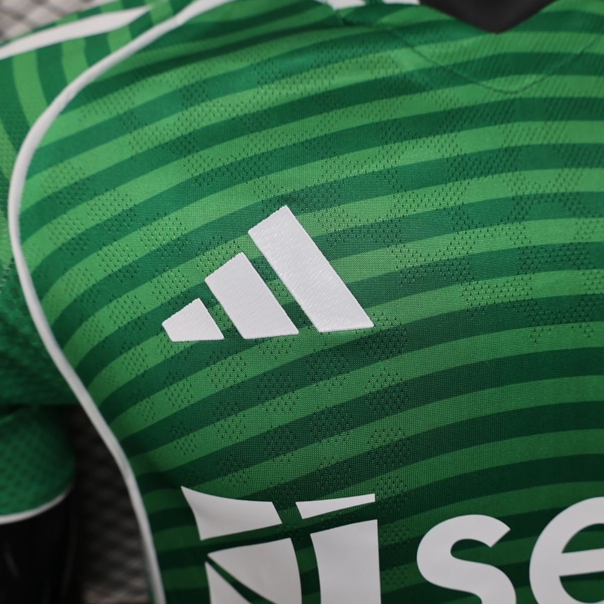 Newcastle United  Football Jersey Away Shirt 2025/26
