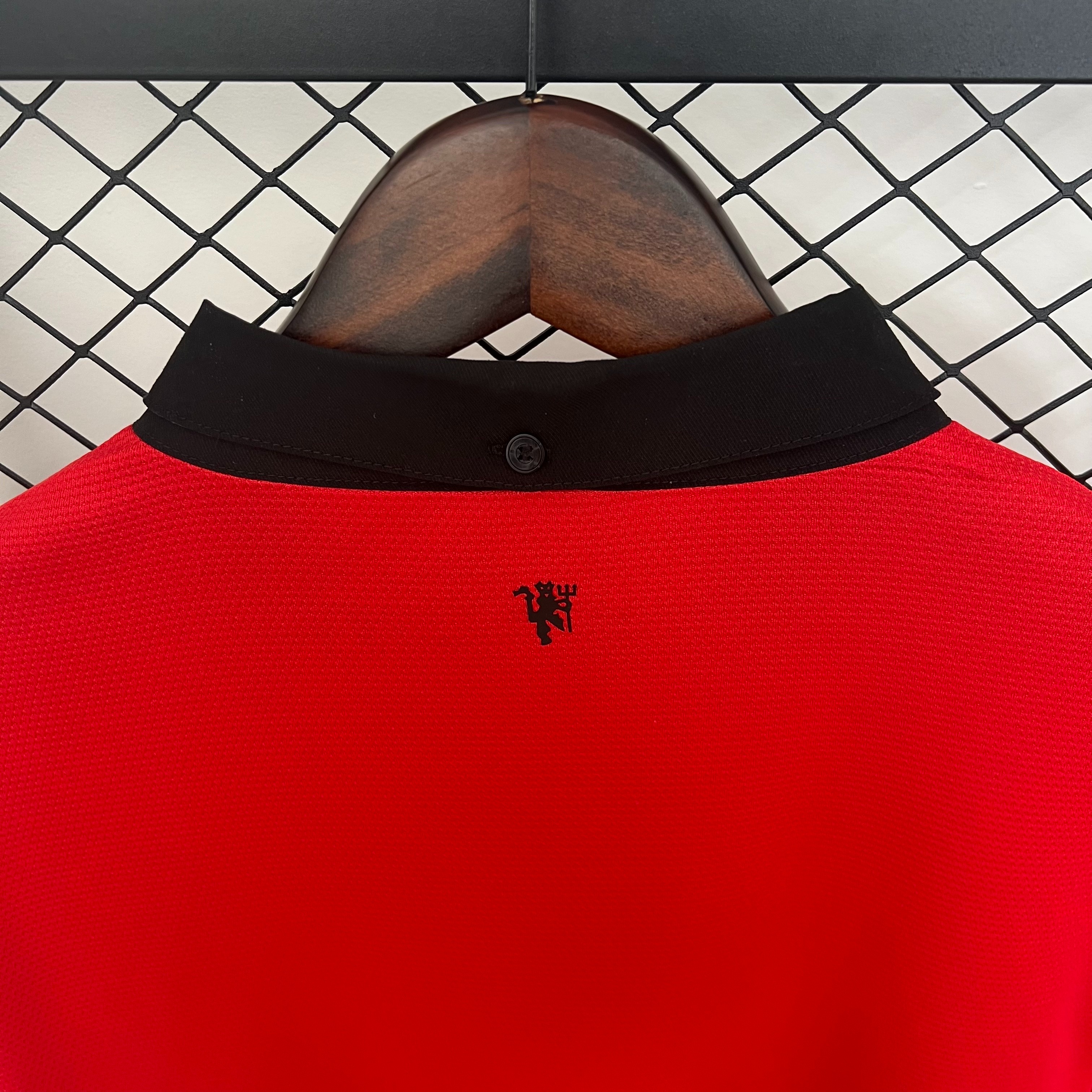Manchester United Retro Home Long Sleeve Football Jersey Shirt 2013/14