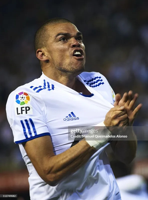 Real Madrid Retro Jersey Home Soccer Shirt 2010/11