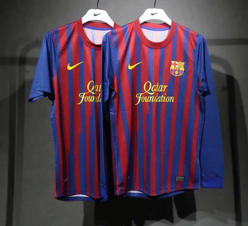 Barcelona Retro Jersey Home Soccer Shirt 2011-12
