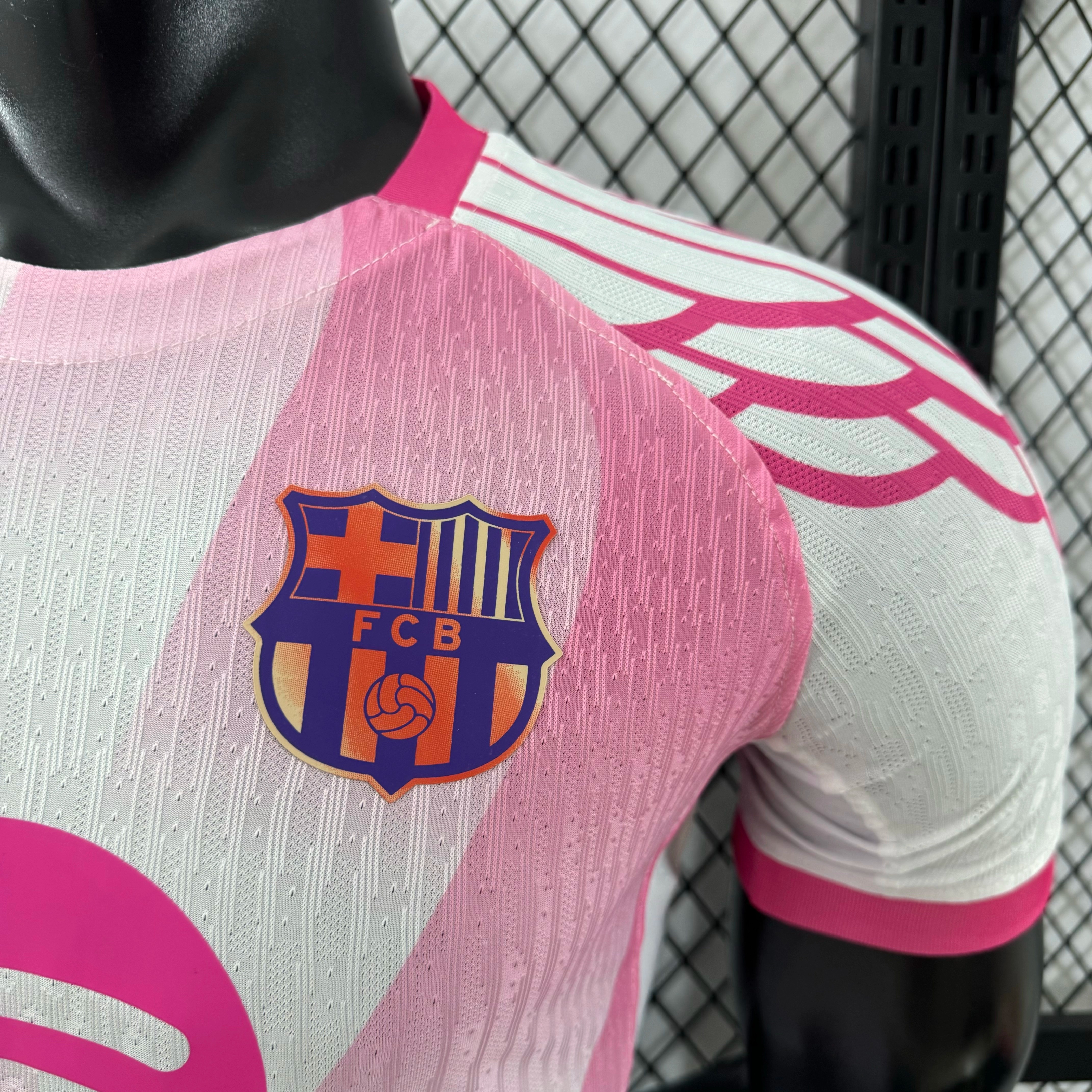 Soccer Jersey Barcelona Pink Special Edition Shirt 2025/26