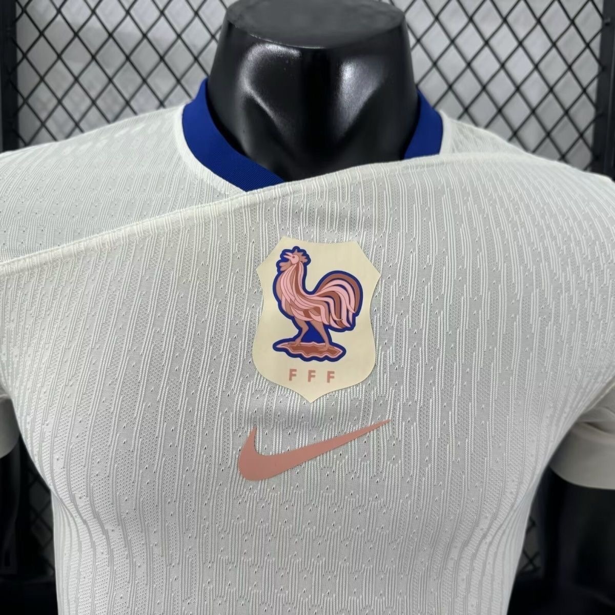 France Soccer Jersey Away Shirt 2025 - U-jersey