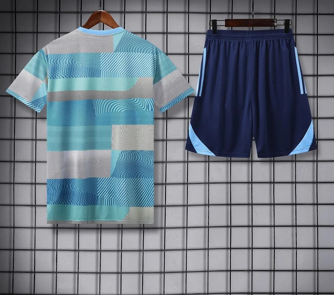 Real Madrid Training Jersey Kit Light Blue 2025/26 - U-jersey