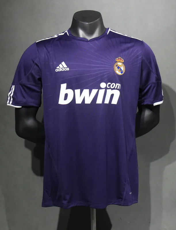 Real Madrid Retro Jersey Third Away Soccer Shirt 2010/11 - U-jersey